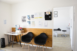 Photo n°10 de Centre kinésithérapie Kinéos Saint-Médard-en-Jalles à Saint-Médard-en-Jalles (Professeur de yoga)