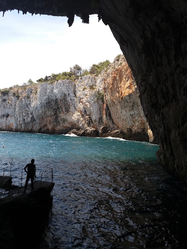 Grotta delle Streghe