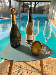 Photo n°16 de D'tour Gourmand à Toulouse-le-Château (Piscine couverte)