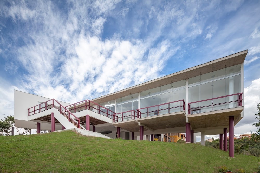 Atelier Paralelo - Arquitetura e Construção