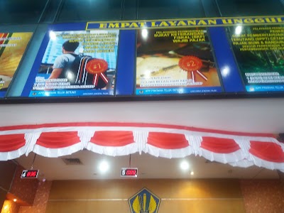 Photos of Kantor Pelayanan Pajak Pratama Teluk Betung