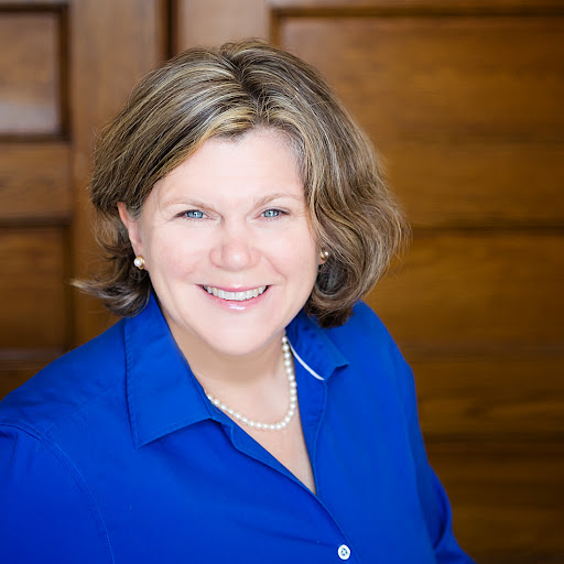 Casey Carbert, Edmunds Company llp, Realtor