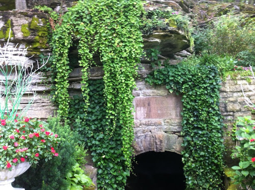 Grotto Spring - Thumbnail