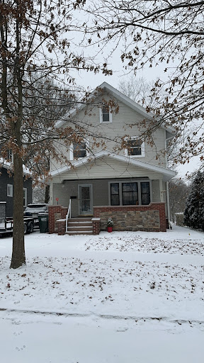 Bill and Lisa Charlton - Danberry Realtors - Thumbnail