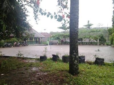 Photos of SDN 1 Bojonglopang