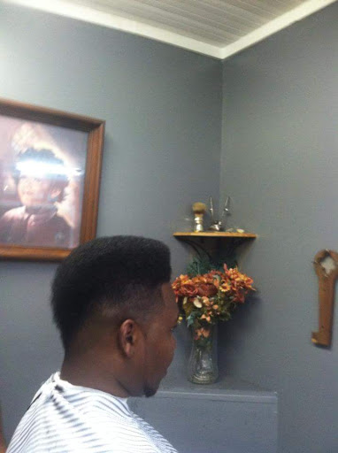 Uptown Barber Shop Gallery - United States