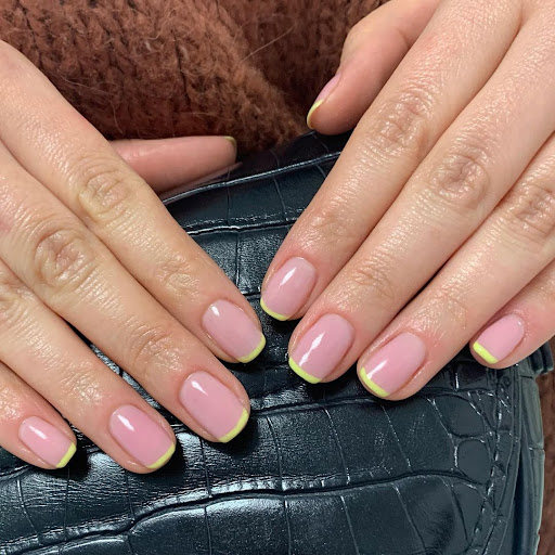 Ładno Nails Sara Kochańska