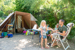 Photo n°72 de Camping Le Vieux Colombier à Moustiers-Sainte-Marie (Terrain de camping)