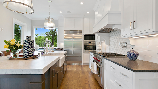 Lisa Menendez at RE/MAX Realty Unlimited - Thumbnail