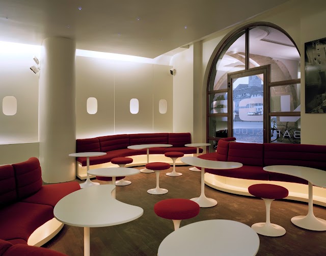 Wings Airline Bar & Lounge