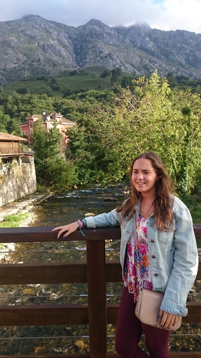 Parking Ruta Del Cares