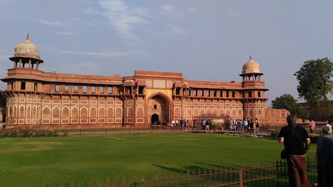 Red Fort Parking, Author: Arun Kumar Gupta