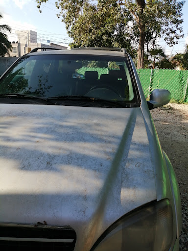 Carwash Tulum (lavado y detallado premium)