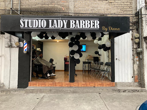 Studio Lady Barber