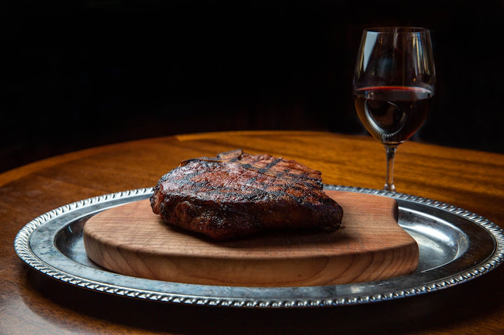 Metropolitan Grill by null