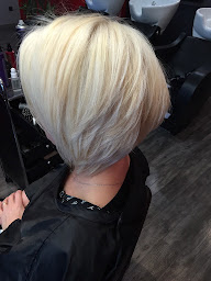 Photo n°2 de Stéphanie à Villechétif (Salon de coiffure)