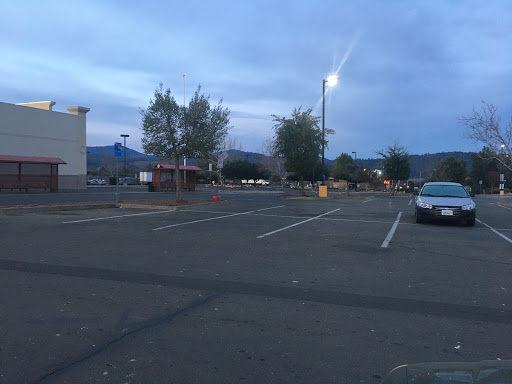 Ray's Food Place/Walmart - Thumbnail