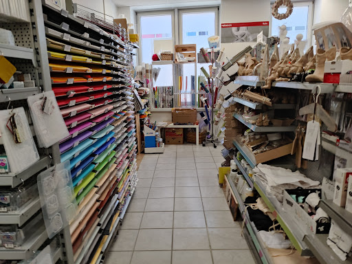 colour and more - Thumbnail