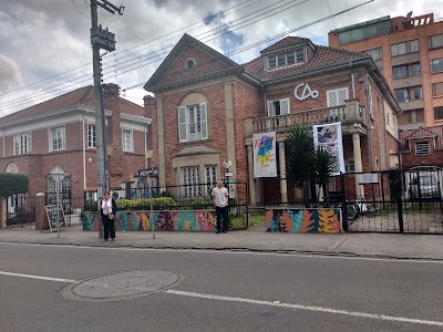 Photos of Casatinta Galer&iacute;a