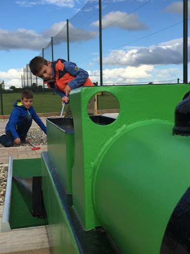 Fakenham Fairways - Pitch and Putt, Golf Driving Range and Crazy Golf - Thumbnail