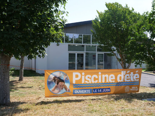 Photo de Piscine d'été à Saint-Savinien (17350)