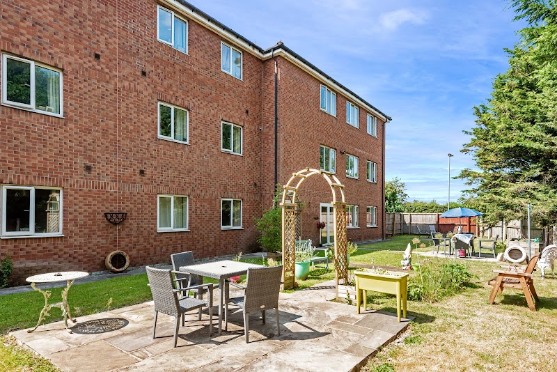Green Park Nursing Home photo 2