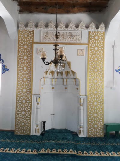 Tuğlaşah Köyü Camii