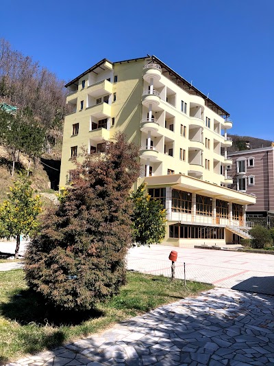 Hotel Alpin Llixhat e Peshkopise