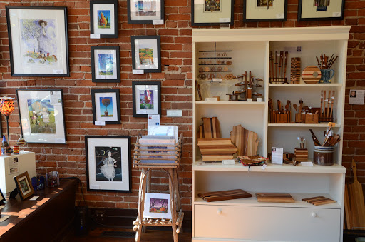 Outside the Lines Art Gallery (Galena) - Thumbnail