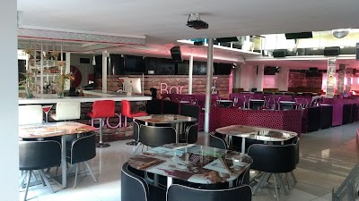 Photos of Juan Jose Bar
