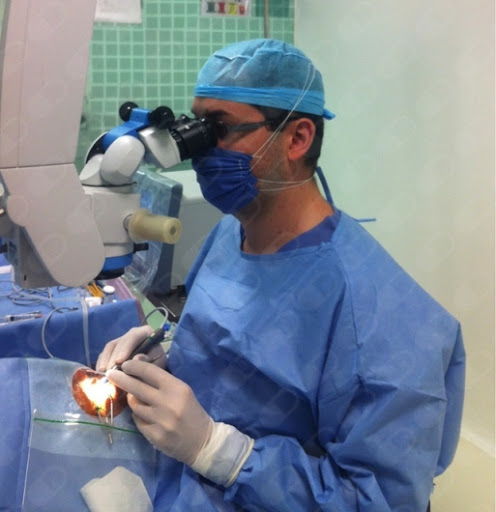 Dr. Carlos D. Muñoz Barocio, Oftalmólogo - Thumbnail