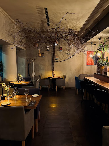 Restauracja Future & Wine Warszawa, Śródmieście