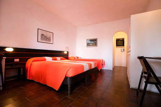 Hotel Cala di Mola - Thumbnail