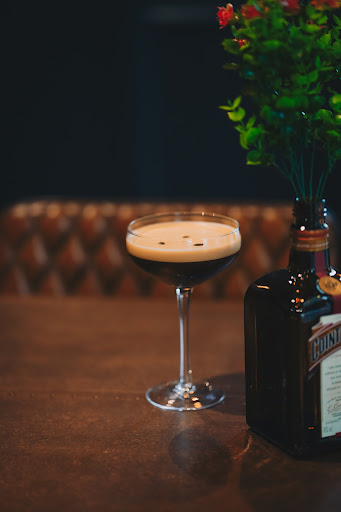 Oscar's Wine Bar - Thumbnail