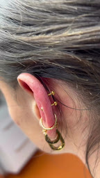 Photo n°2 de Custom Concept à Vichy (Salon de piercing)