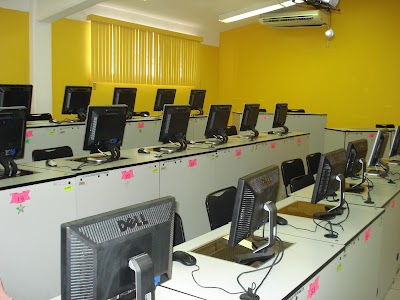 Photos of Cecati Centro de Capacitaci&oacute;n Para el Trabajo N&uacute;mero 100