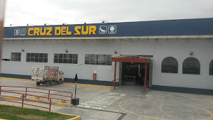 Terminal Terrestre Cruz del Sur 5