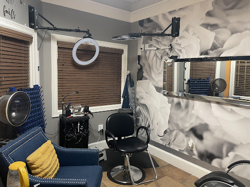 Salon Boutique @ Chandler - Thumbnail