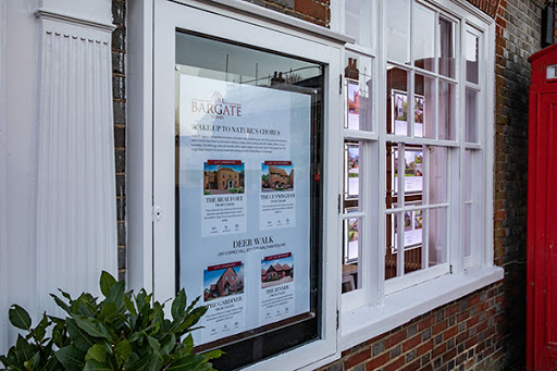 Charters Estate Agents Bishops Waltham - Thumbnail