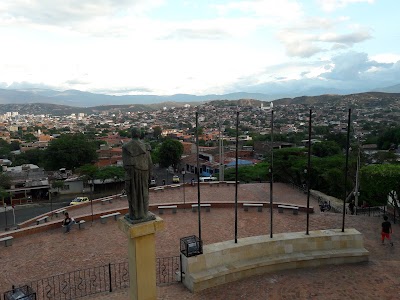 Photos of Loma Bolivar