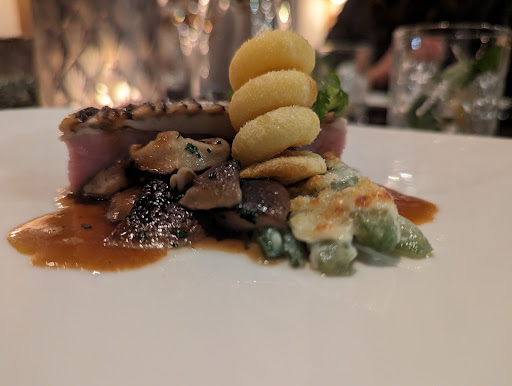 Restaurant The First - Visual