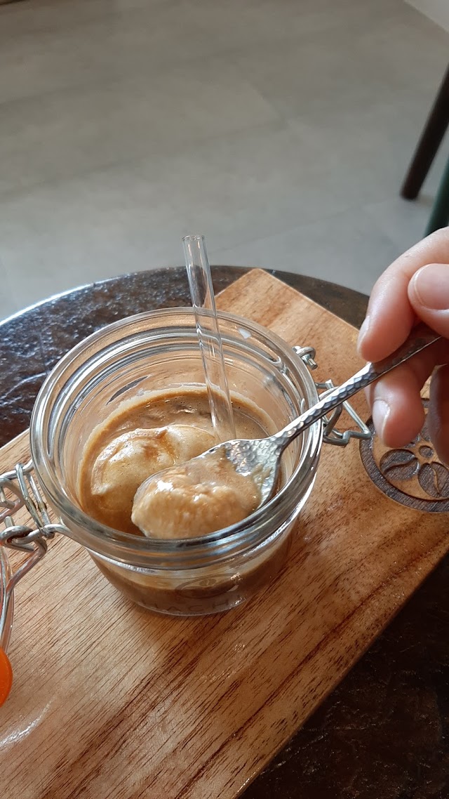 HACHIYA coffee roastery