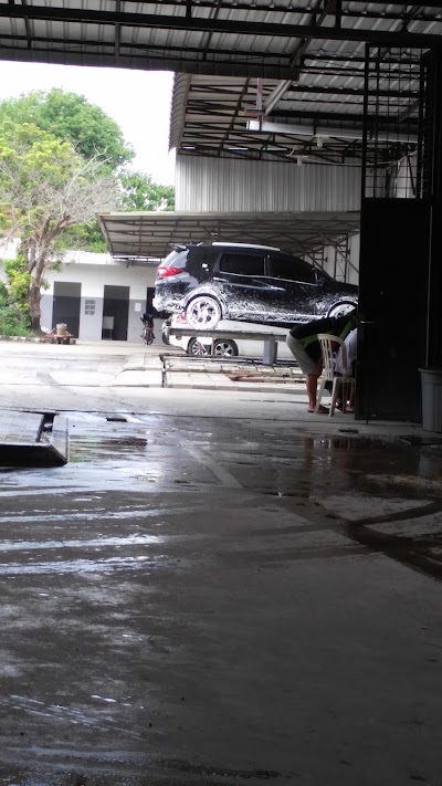 Photos of Kilat Service Pit & Go