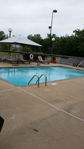 Hampton Inn Joplin - Thumbnail