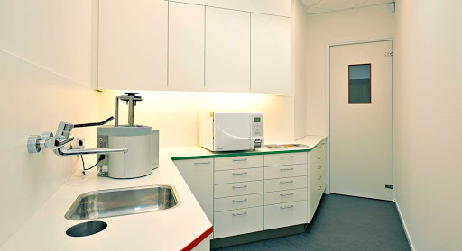 Tandheelkunde Kliniek Heuvelrug Gallery - Netherlands