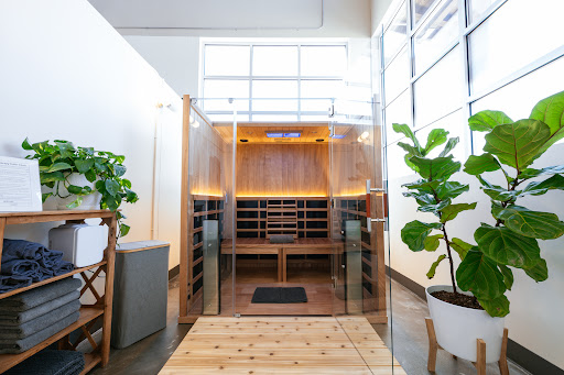 Lustre Infrared Sauna Studio