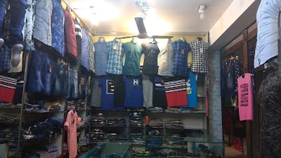 Photos of NAIMA MOBILE JOGOT গ্রামীণফোন এক্সপ্রেস