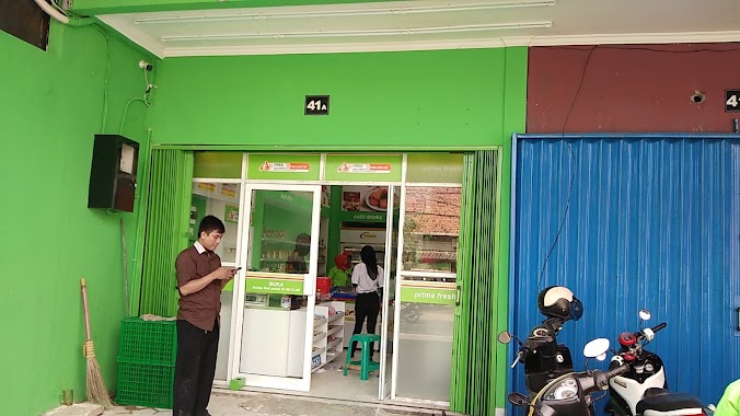 Prima Freshmart Kelapa Hijau, Author: Mohammad Yuda