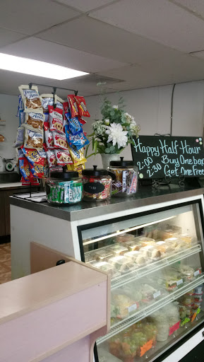 Executive Friendship Deli Gallery - United States