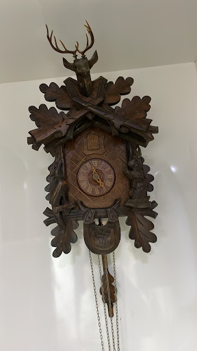 Cuck cuck clock